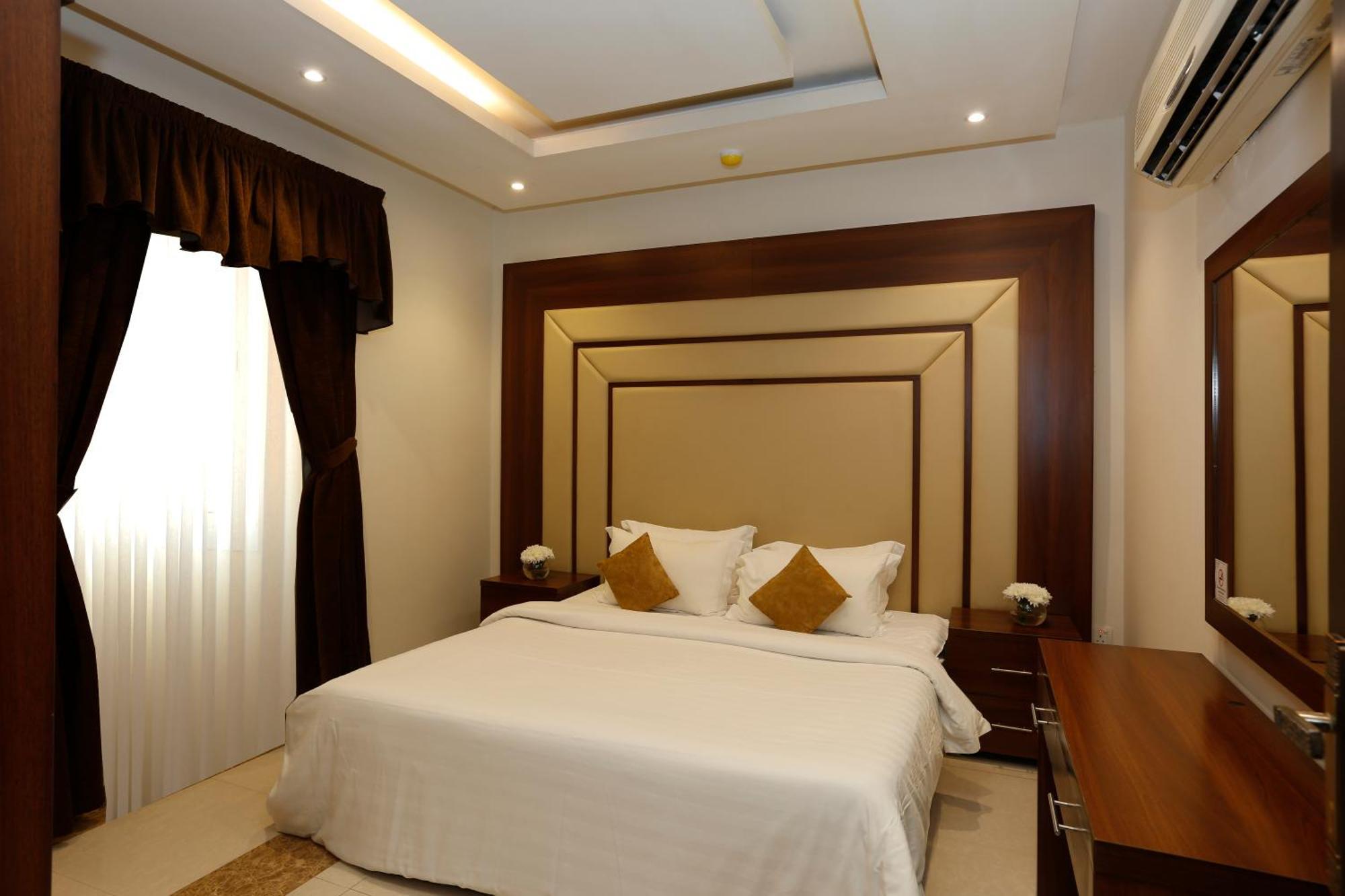 Hotelier Suites By Cantonal Riyadh Exterior photo