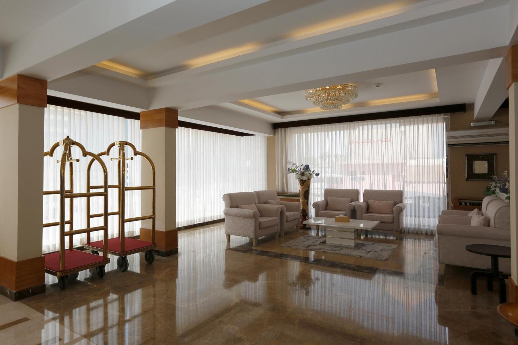 Hotelier Suites By Cantonal Riyadh Exterior photo