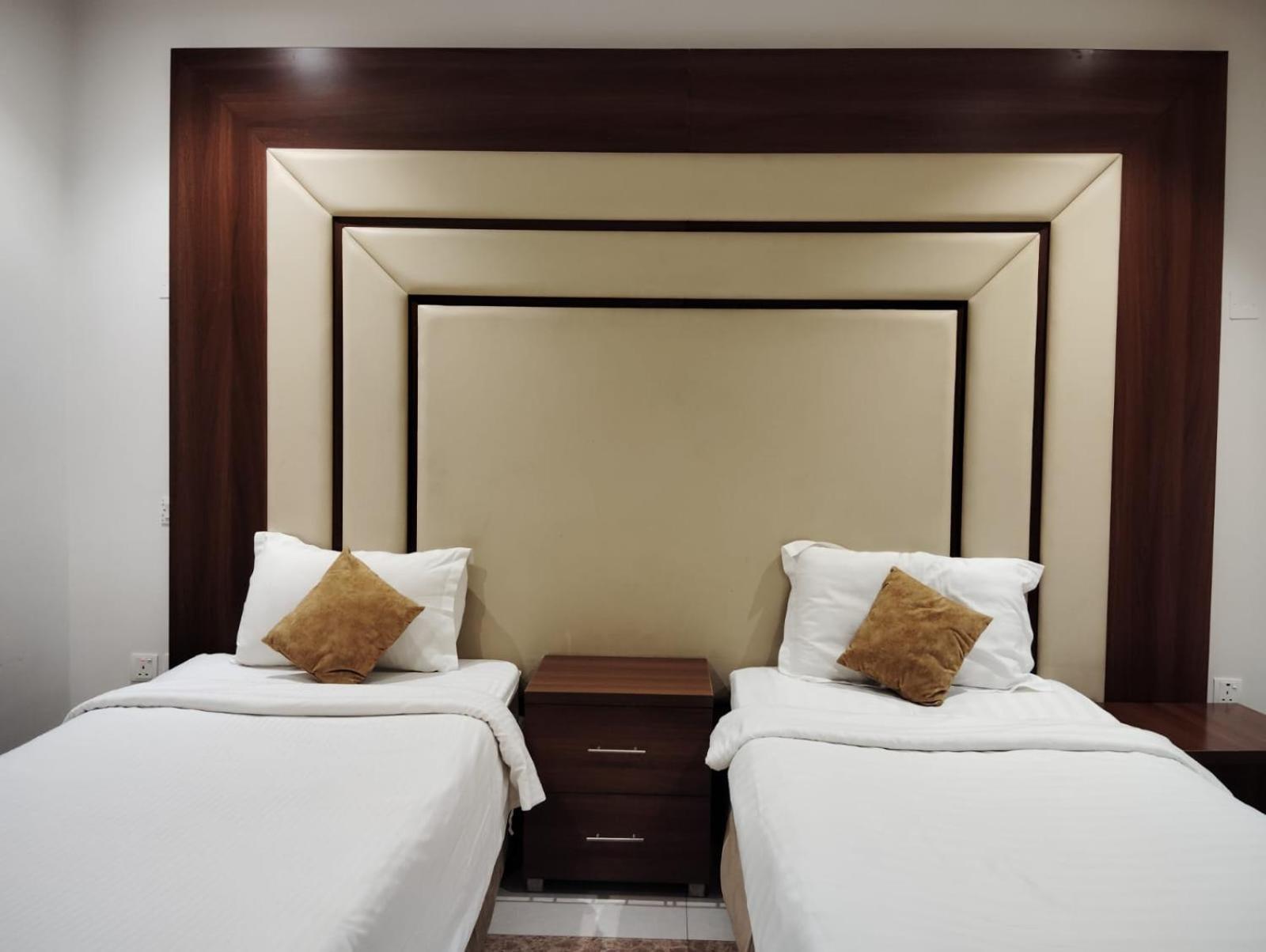Hotelier Suites By Cantonal Riyadh Exterior photo