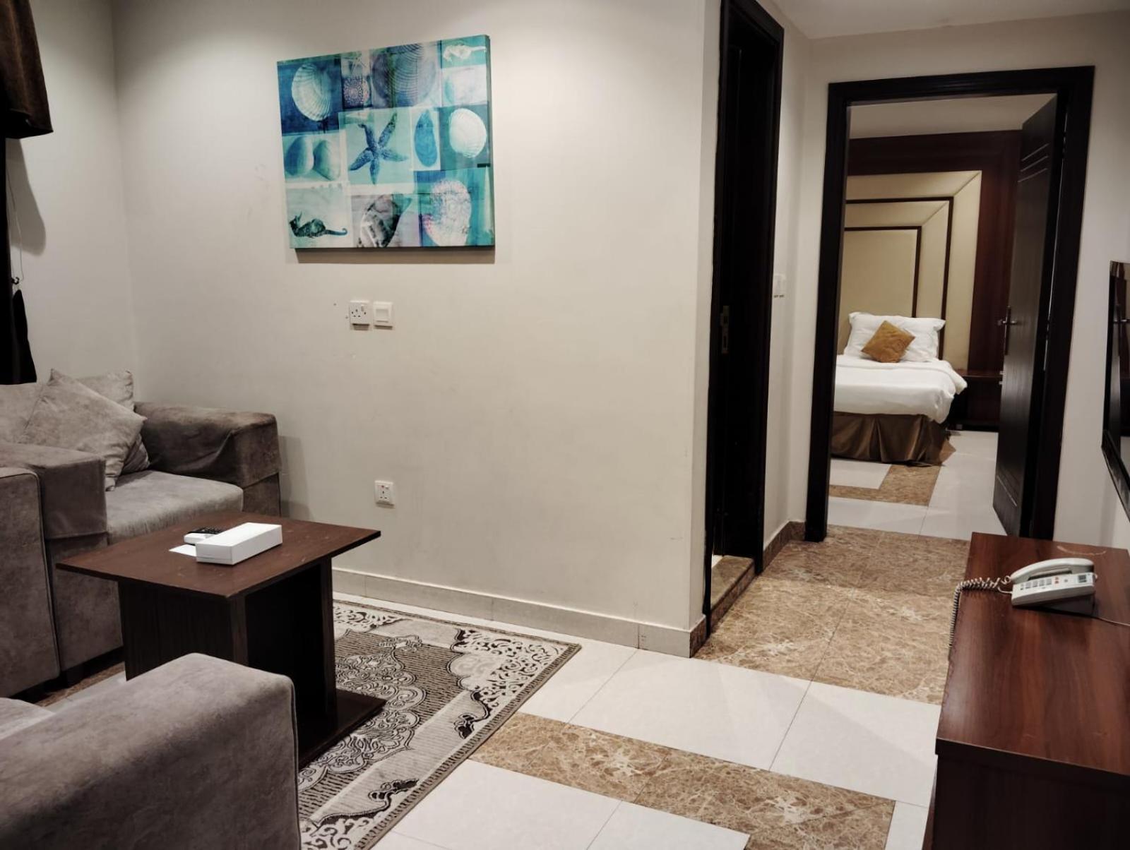 Hotelier Suites By Cantonal Riyadh Exterior photo